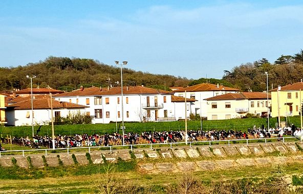 I fedeli nel pomeriggio di oggi a Calcinaia 1