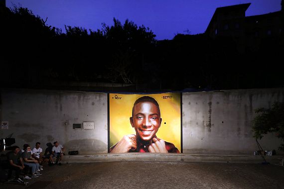 Il murales di notte